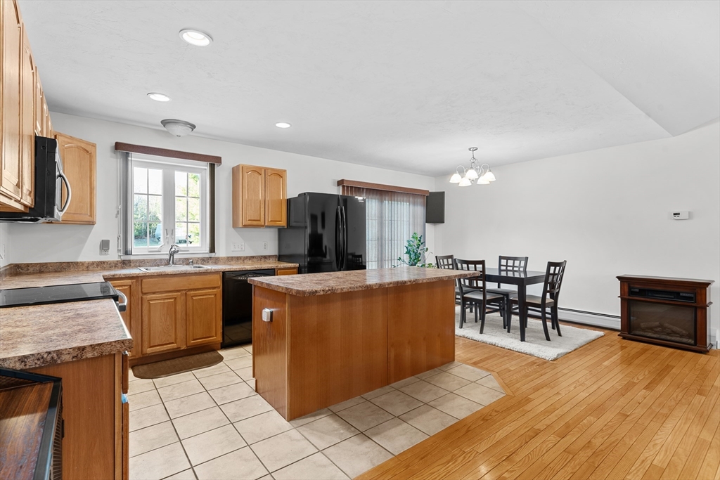 26 Wayne Ave