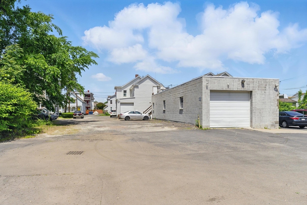 West Springfield, Massachusetts 01089, United States, ,Commercial,Active,140434