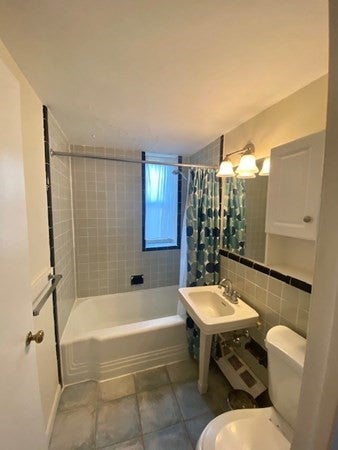 145 Pinckney    Furnished St #416, Boston, MA Photo #5