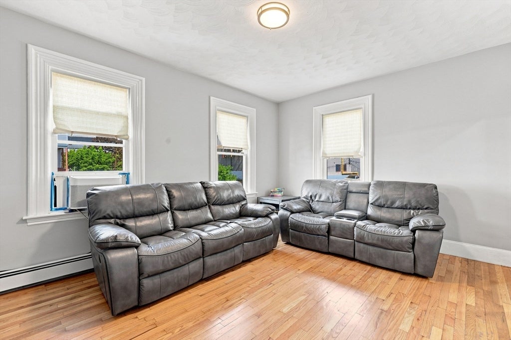 93 Parker St, Chelsea, MA Photo #8