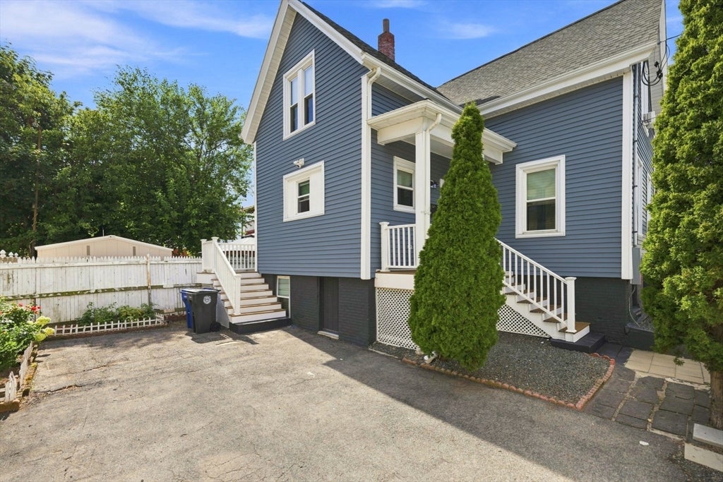 Photo of 93 Parker St, Chelsea, MA