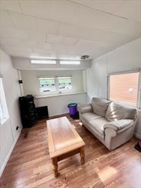 1515 Vfw Parkway M19