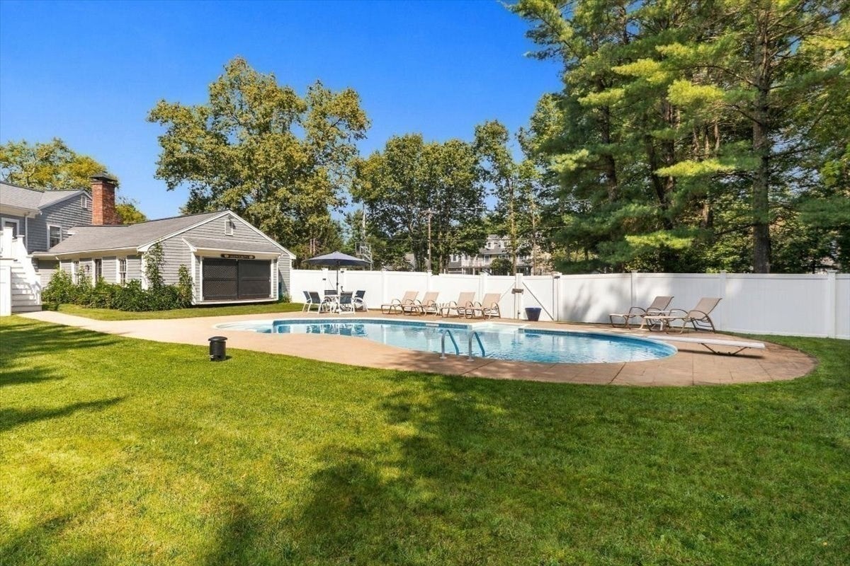 386 Main Street, Hanover, MA, 386 Main Street, Hanover, MA Photo #36
