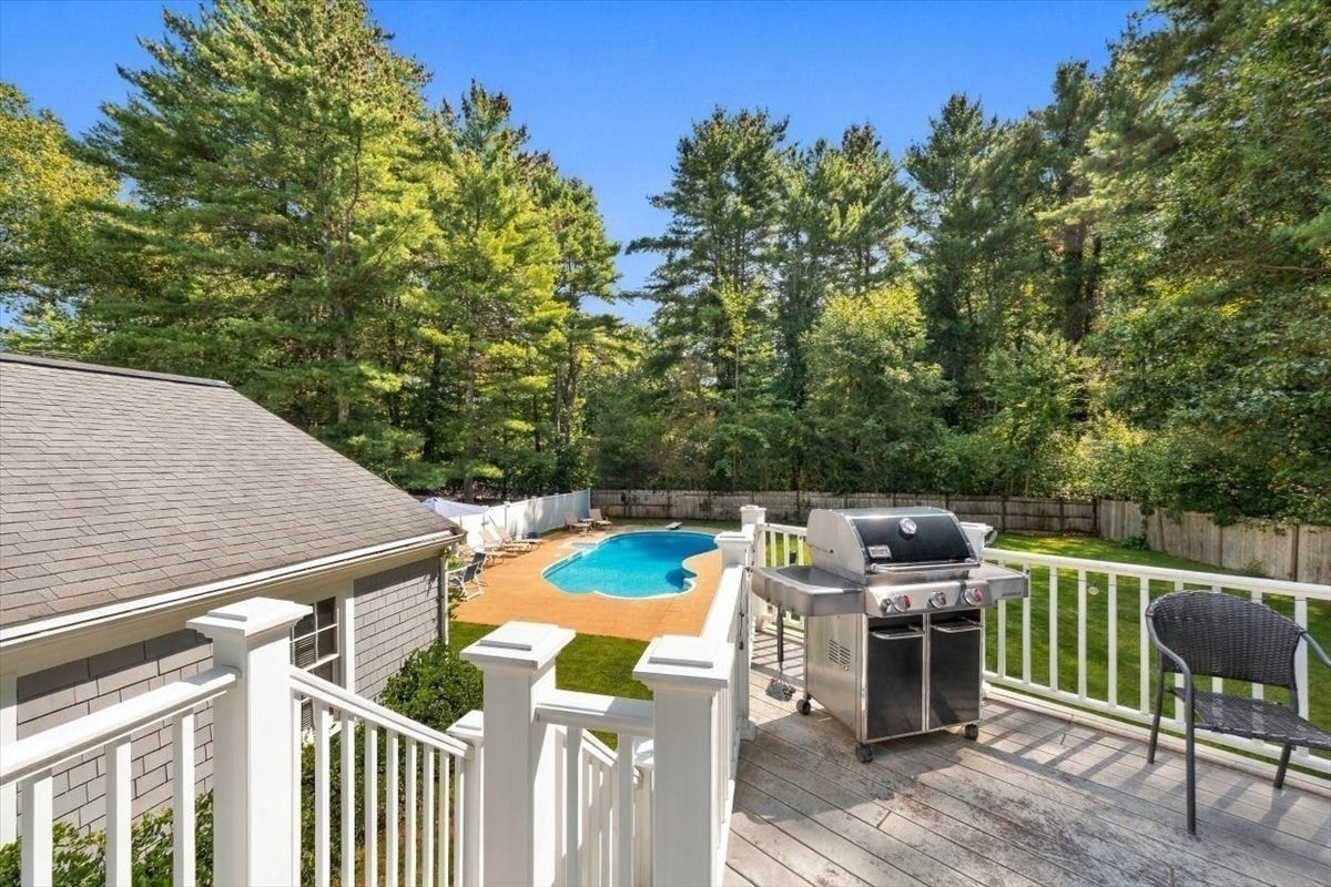 386 Main Street, Hanover, MA, 386 Main Street, Hanover, MA Photo #19