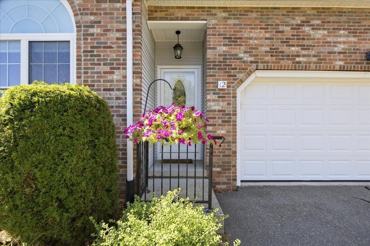 12 Wynnfield Cir #12, Southwick, MA, 12 Wynnfield Cir #12, Southwick, MA Photo #3