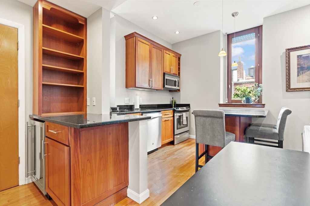 61 Prince St. 4F