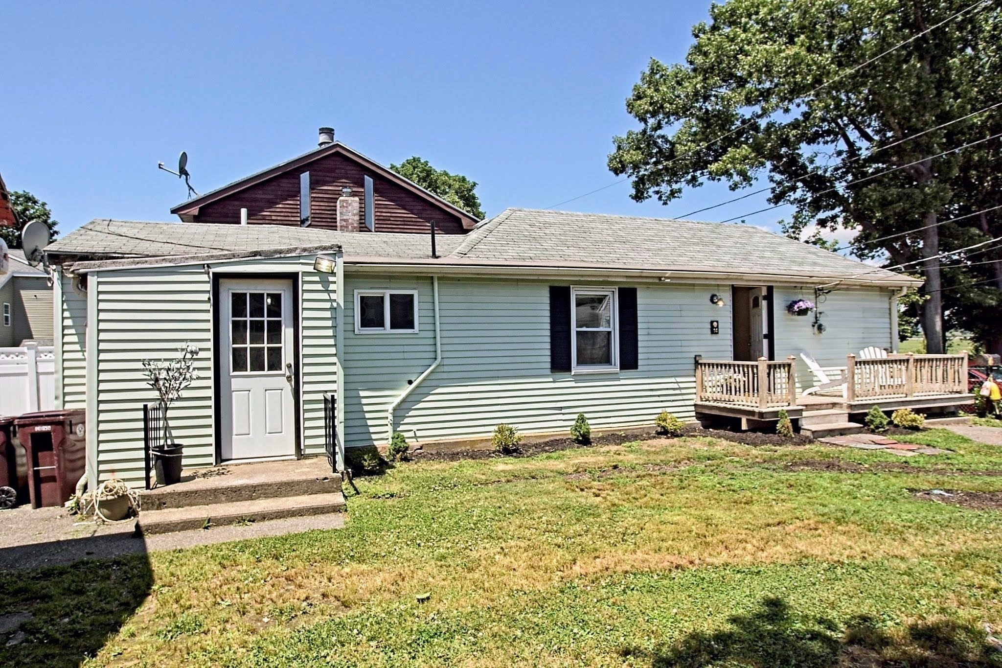 14 Putnam Rd