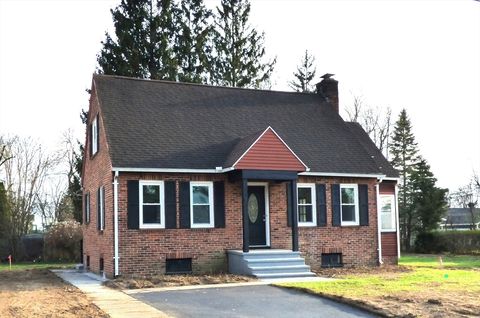 Photo of 21 Wrona St, Springfield, MA 01151 (MLS # 73501528)