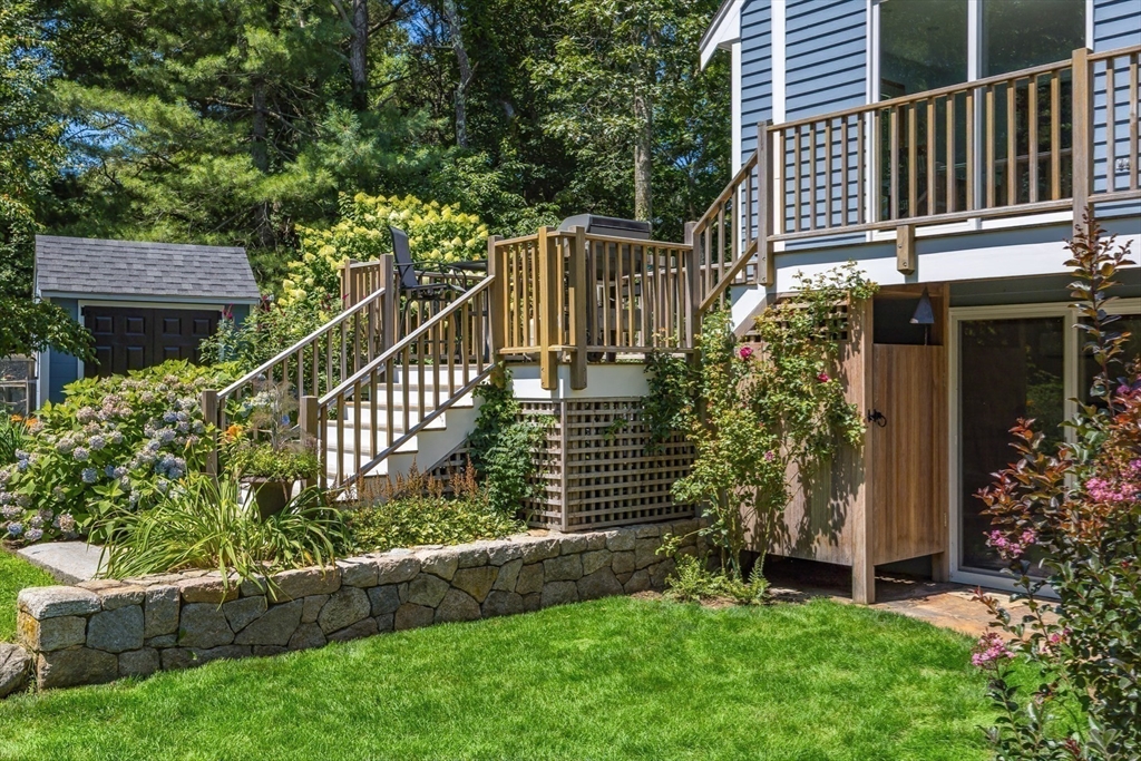 121 Streeter Hill Rd