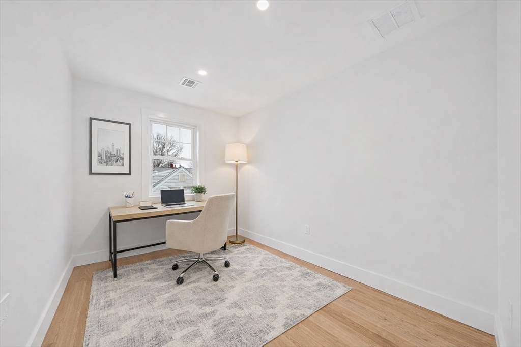 77 Neponset Street 77