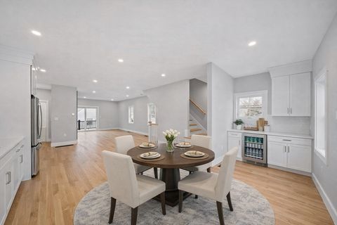 77 Neponset Street 77 Canton MA 02021