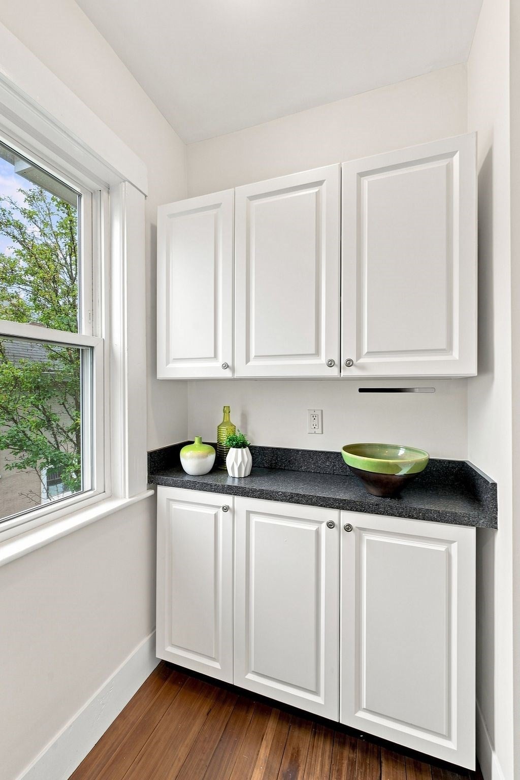 11 Lloyd Rd #11, Watertown, MA Photo #17