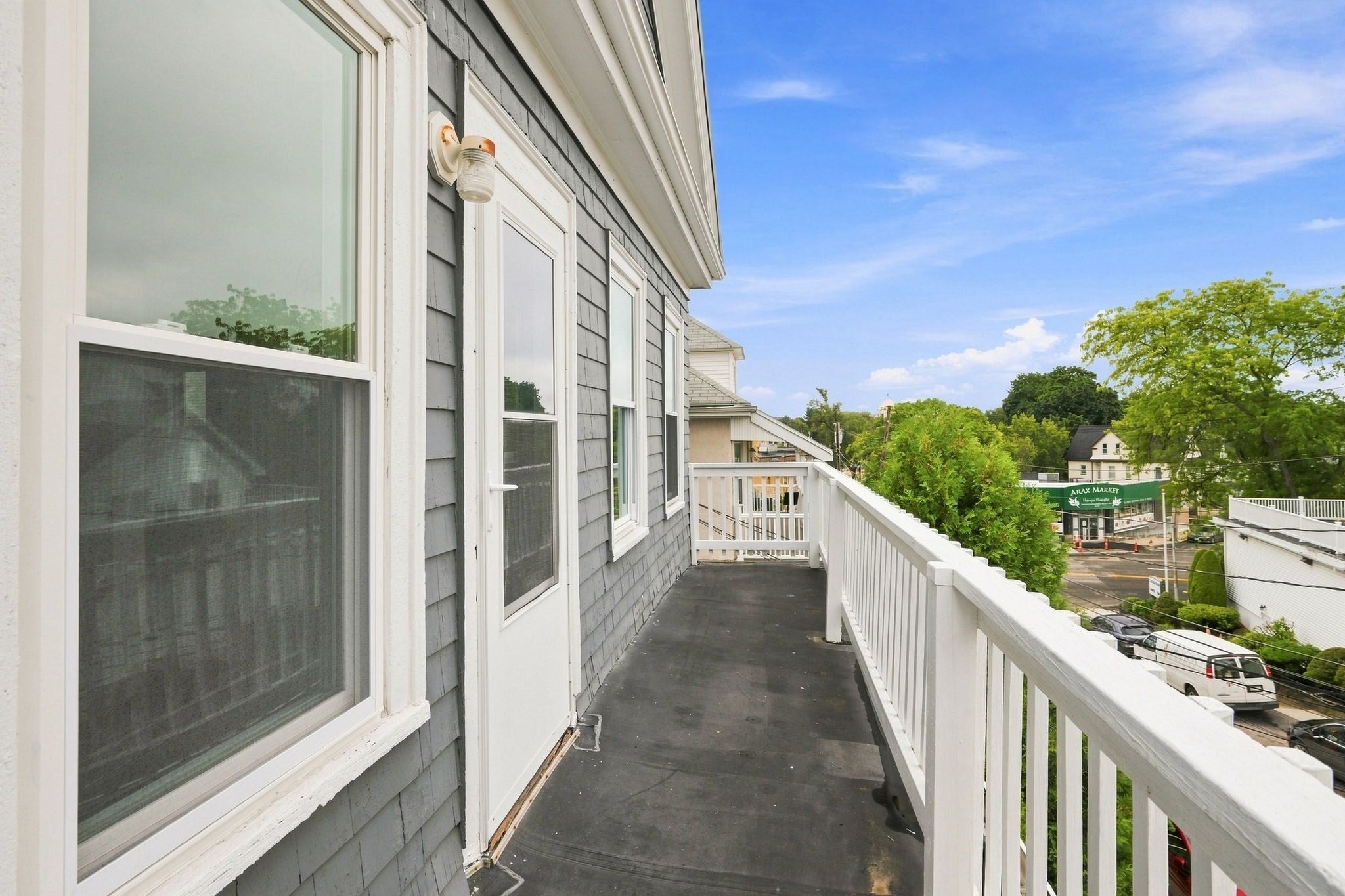 11 Lloyd Rd #11, Watertown, MA Photo #33