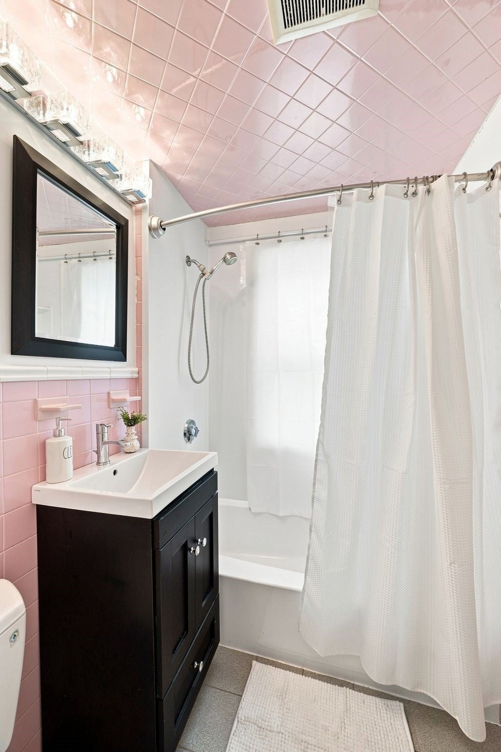 11 Lloyd Rd #11, Watertown, MA Photo #19