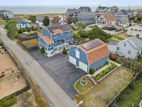 12 53rd St Newburyport MA 01950