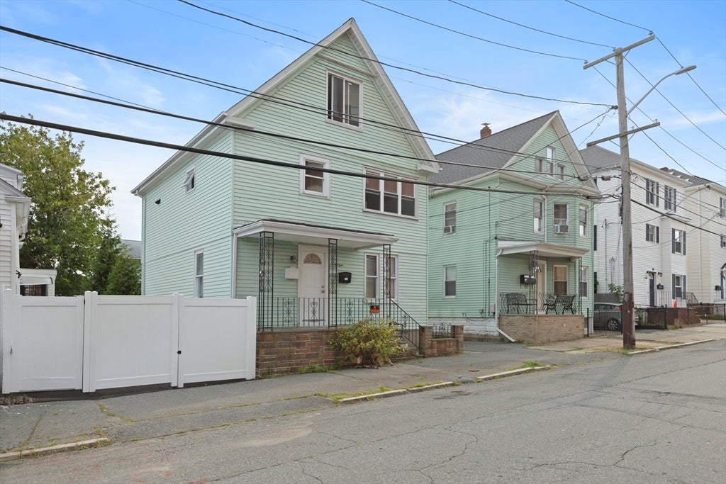 24 Belleville Rd, New Bedford, MA, 24 Belleville Rd, New Bedford, MA Photo #34