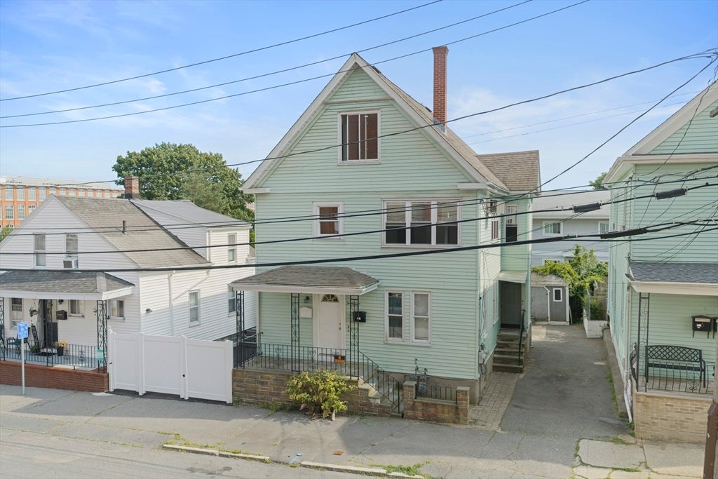 24 Belleville Rd, New Bedford, MA, 24 Belleville Rd, New Bedford, MA Photo #2
