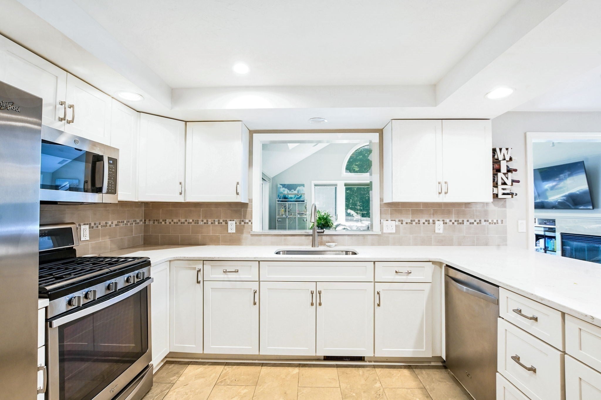 14 Bayshore Dr, Mashpee, MA, 14 Bayshore Dr, Mashpee, MA Photo #16