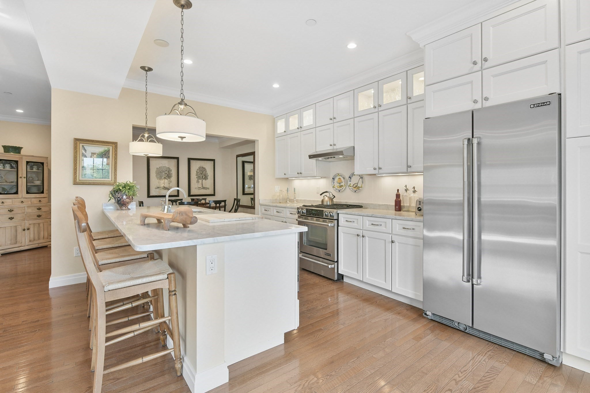 36 Central Ave #15, Milton, MA Photo #5