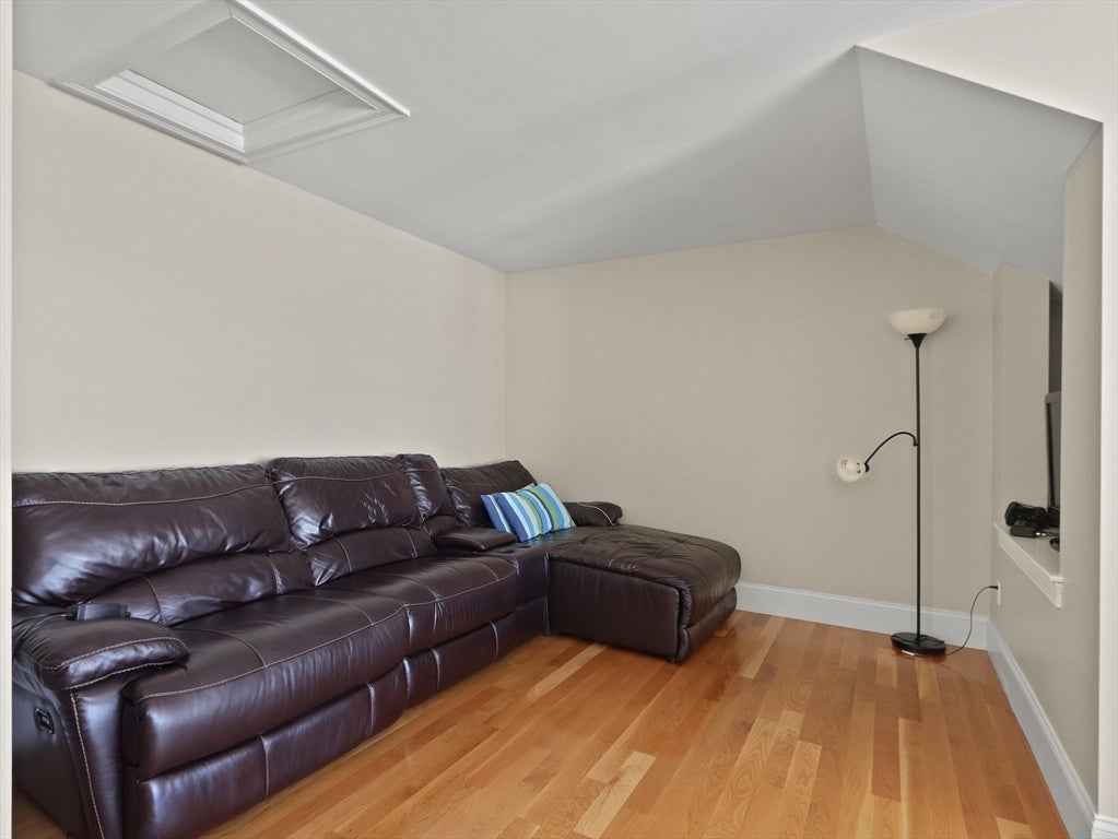 105-107 North St #105, Newton, MA Photo #21