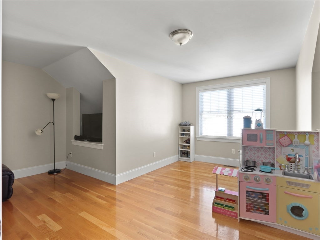 105-107 North St #105, Newton, MA Photo #19