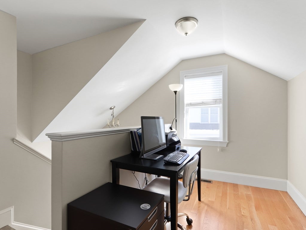 105-107 North St #105, Newton, MA Photo #24