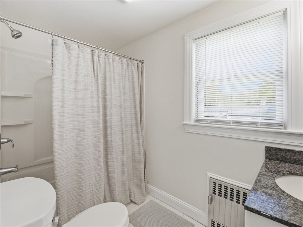 14 Delwood Rd, Chelmsford, MA Photo #31