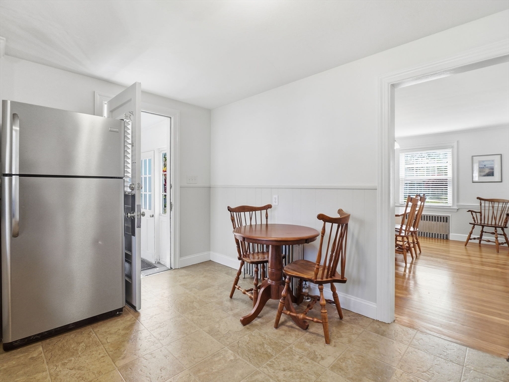 14 Delwood Rd, Chelmsford, MA Photo #10