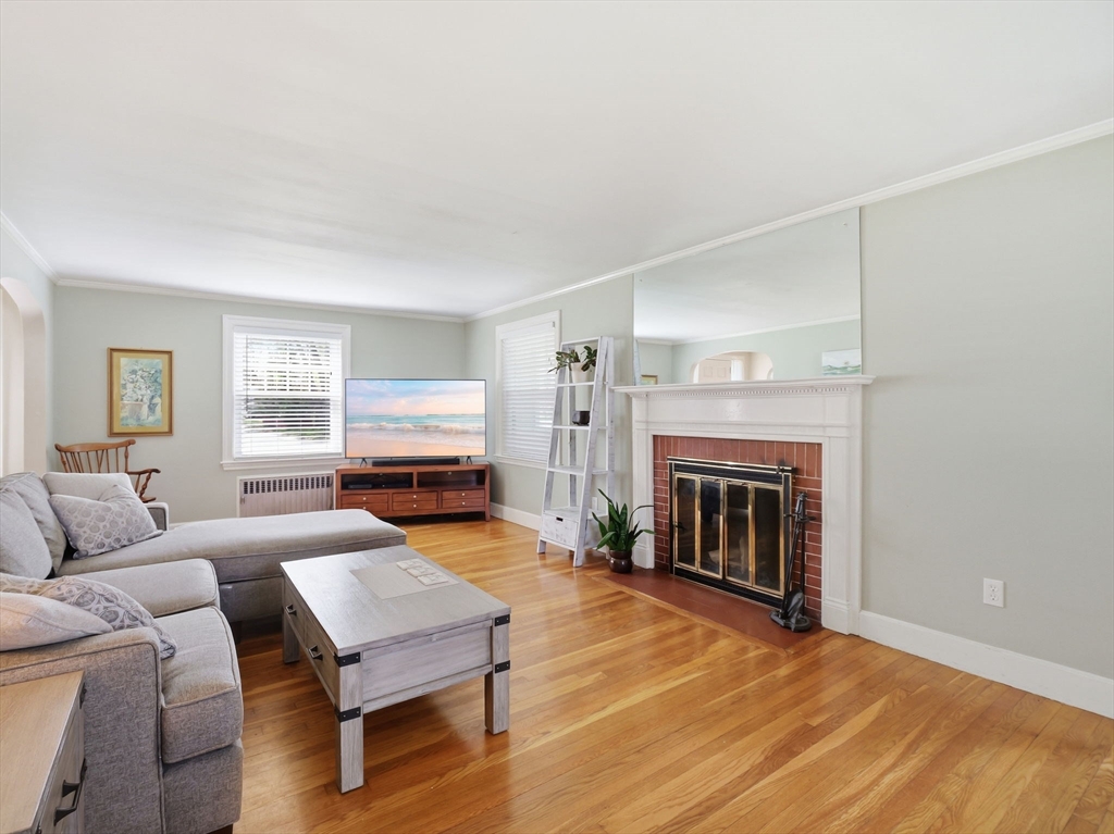 14 Delwood Rd