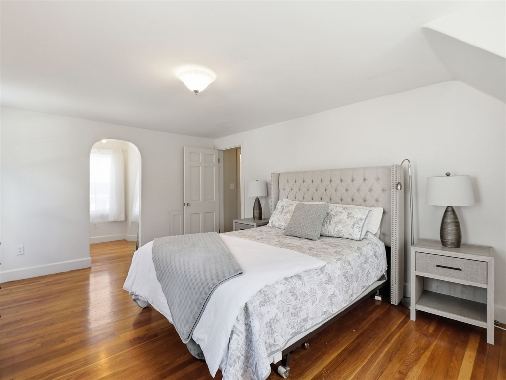 14 Delwood Rd, Chelmsford, MA Photo #22