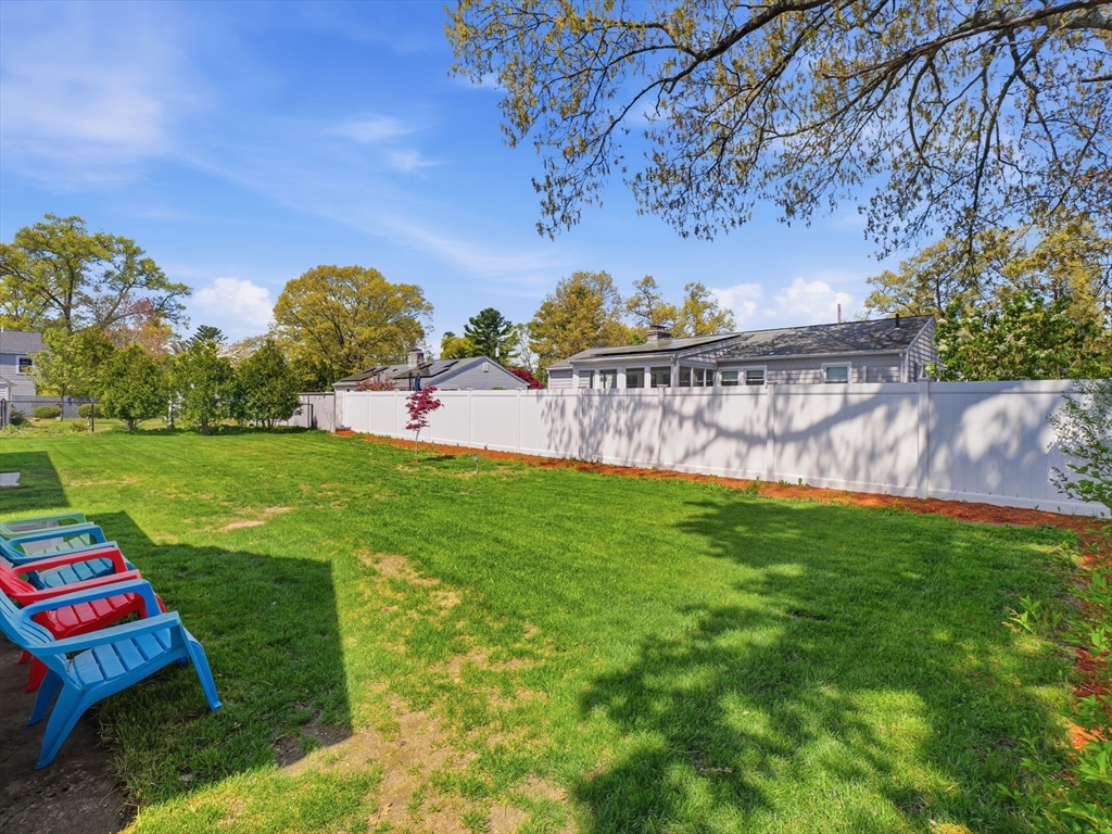 14 Delwood Rd, Chelmsford, MA Photo #34