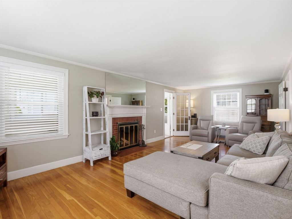 14 Delwood Rd
