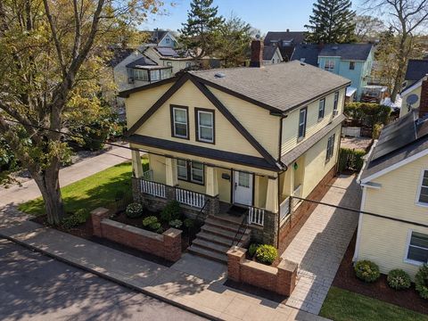 Photo of 162 Chatham St, Lynn, MA 01902 (MLS # 73484951)