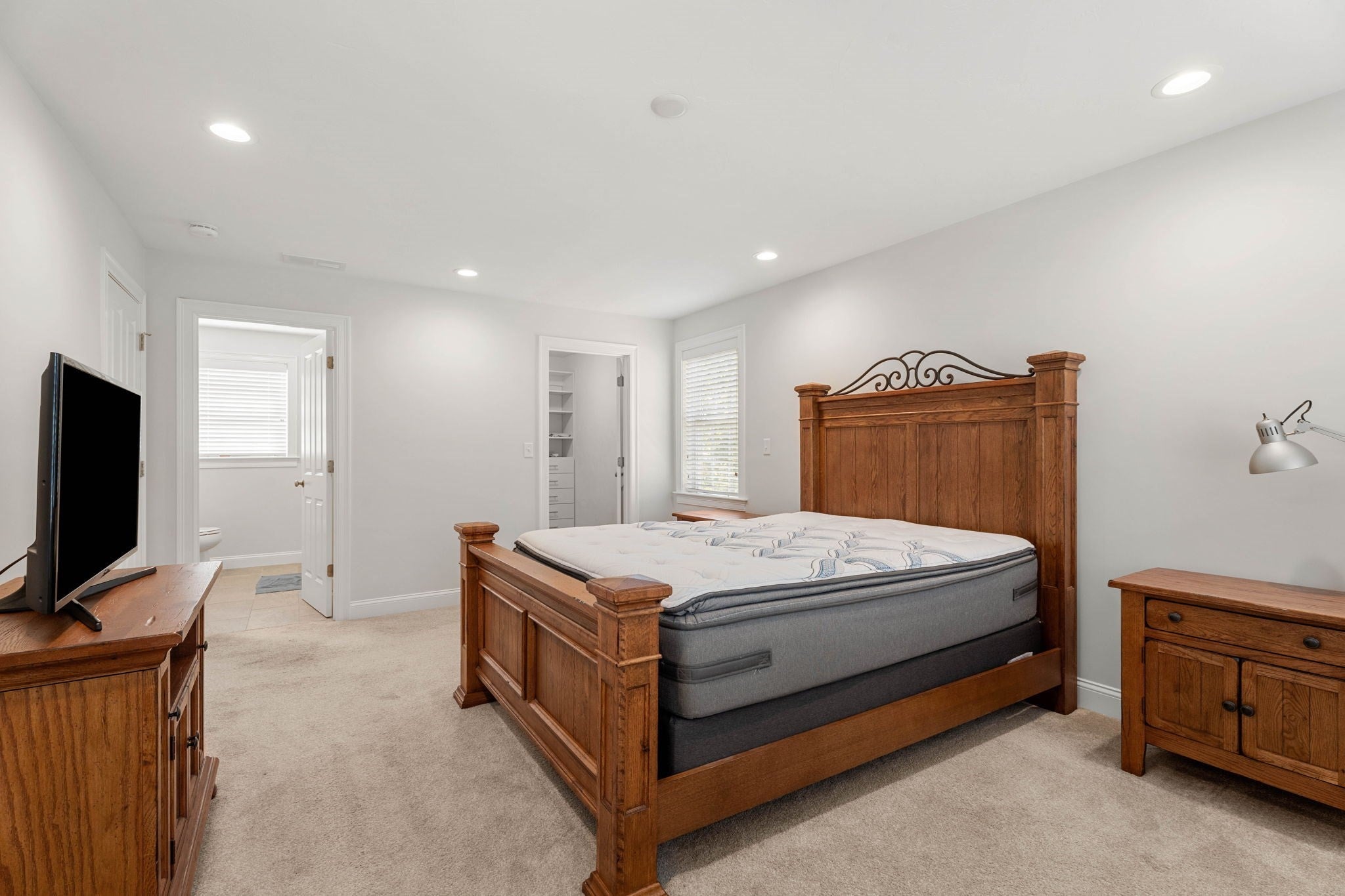 155 East St, Tewksbury, MA Photo #22
