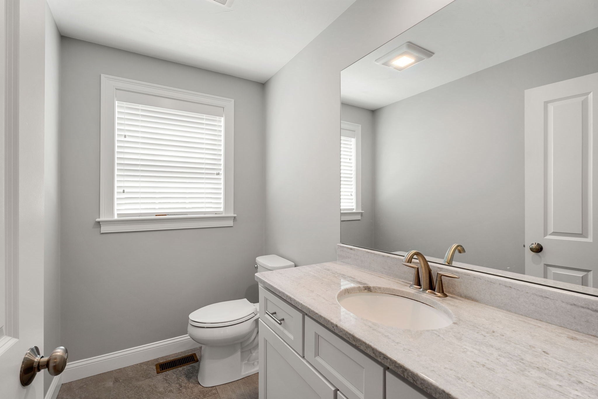 155 East St, Tewksbury, MA Photo #20
