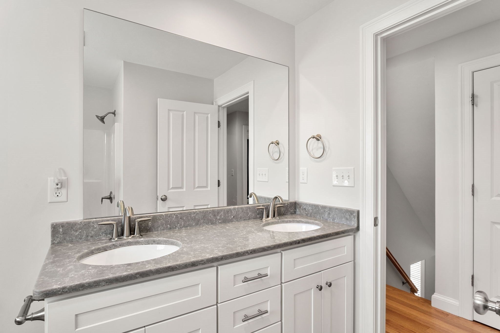 155 East St, Tewksbury, MA Photo #28