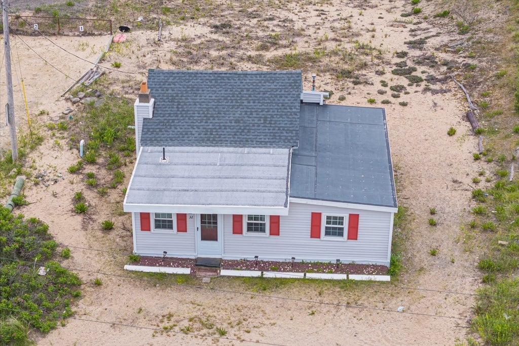 32 Plum Island Blvd