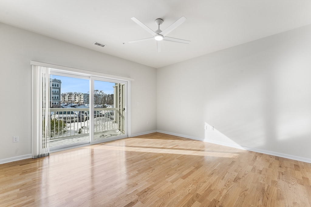 1102 Peters Farm Way 1102