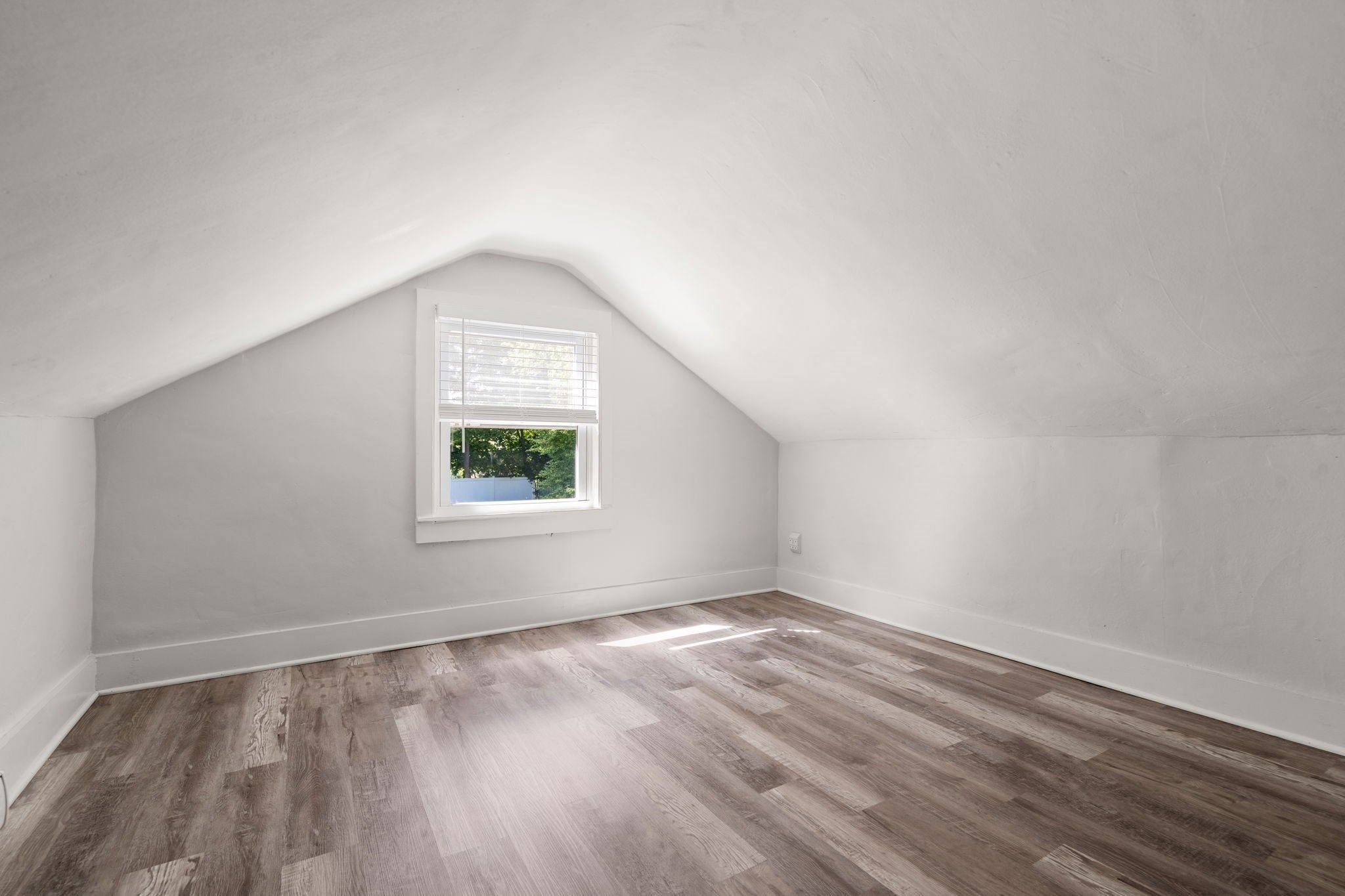 111 Williams Ave, Boston, MA, 111 Williams Ave, Boston, MA Photo #25