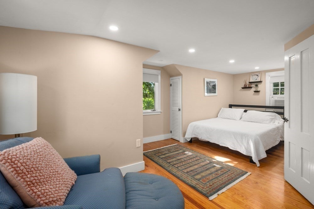 24 Mount Pleasant St, Rockport, MA, 24 Mount Pleasant St, Rockport, MA Photo #25