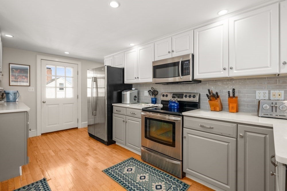 24 Mount Pleasant St, Rockport, MA, 24 Mount Pleasant St, Rockport, MA Photo #9