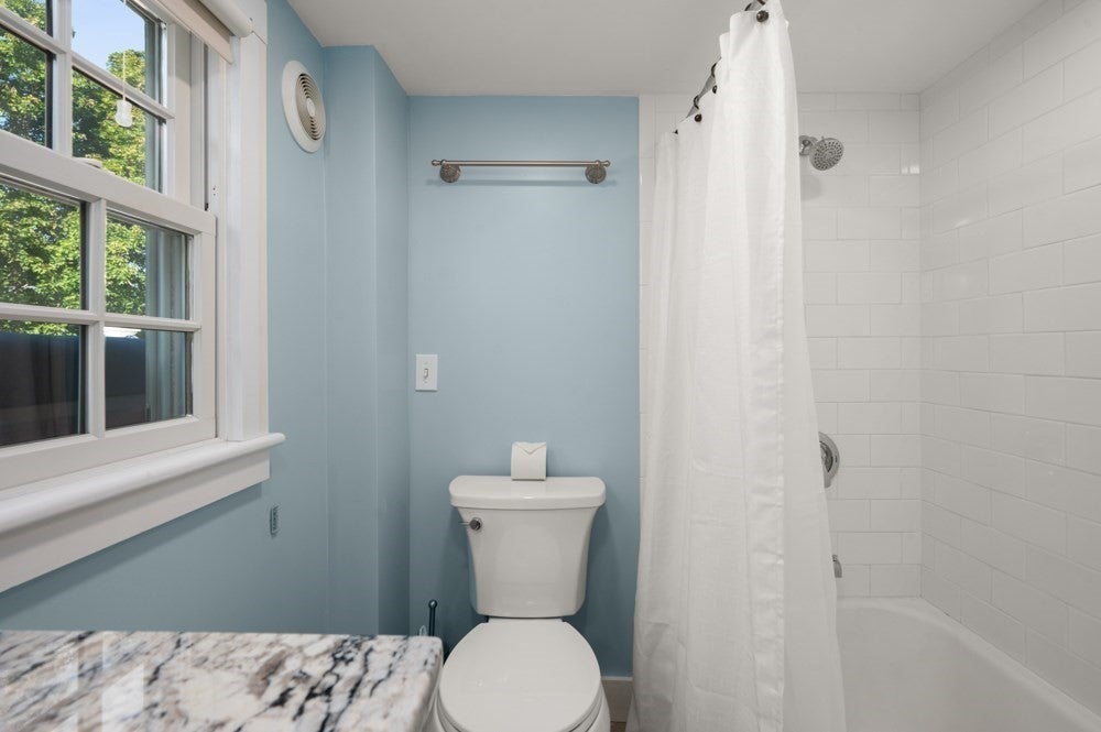 24 Mount Pleasant St, Rockport, MA, 24 Mount Pleasant St, Rockport, MA Photo #29