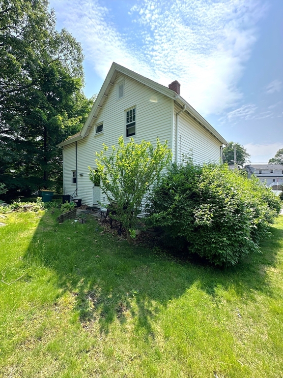 63 Howard St