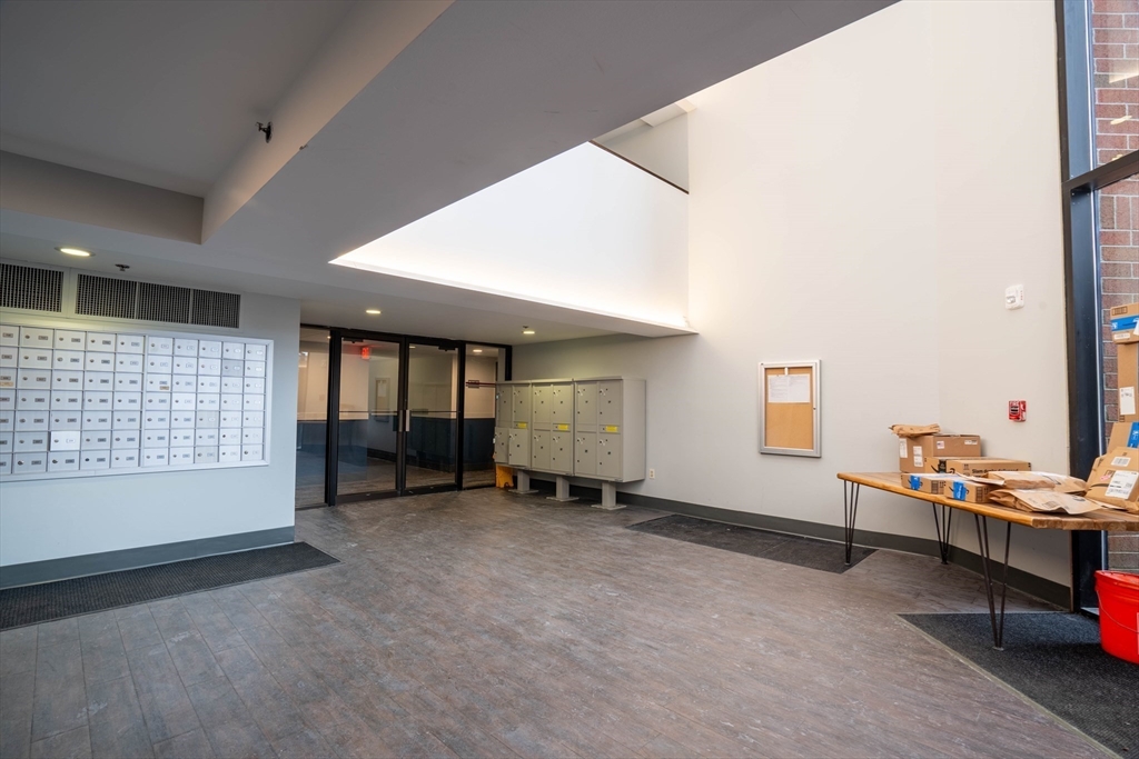 60 Rantoul Street 114N