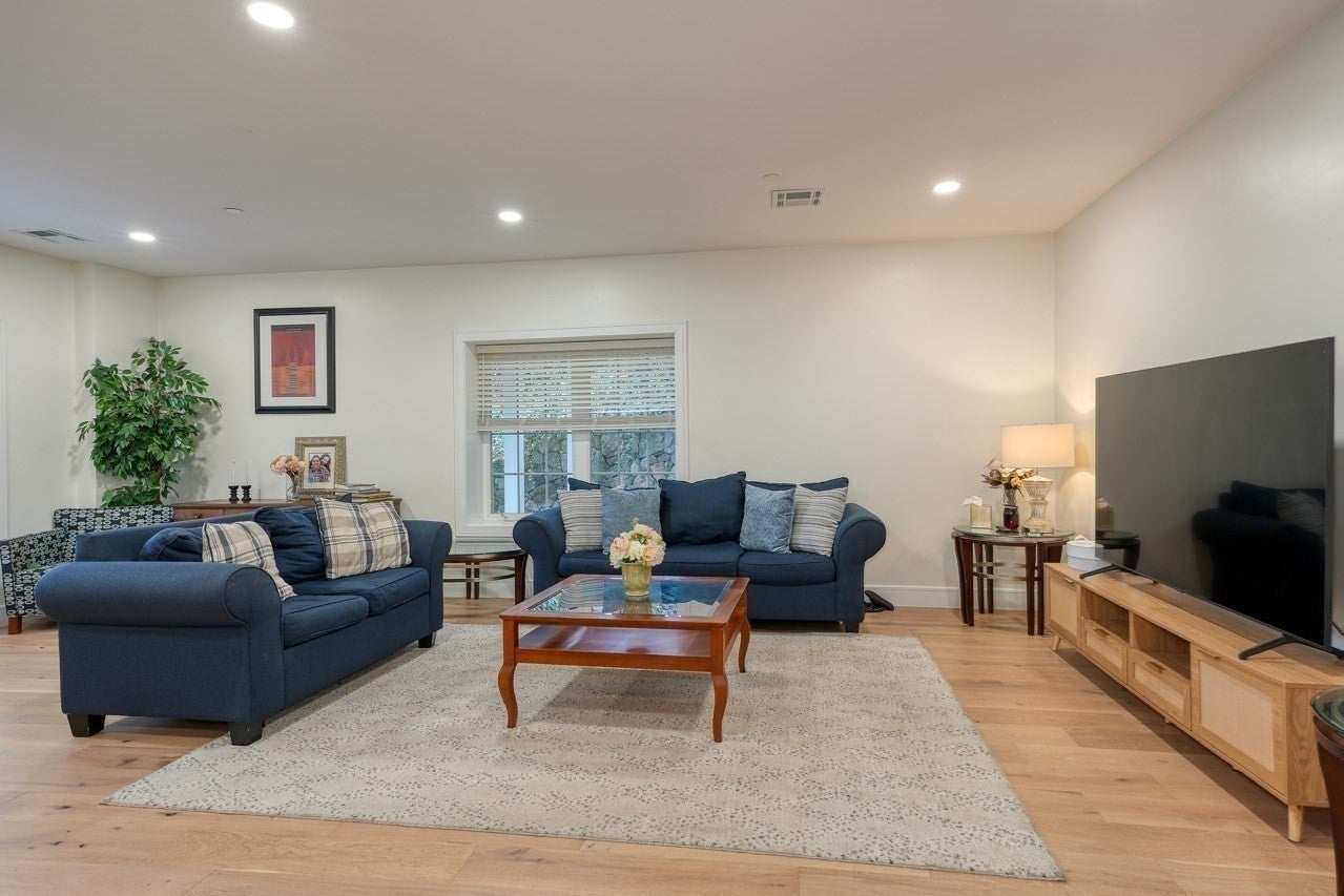 17 School St #A, Hudson, MA, 17 School St #A, Hudson, MA Photo #18