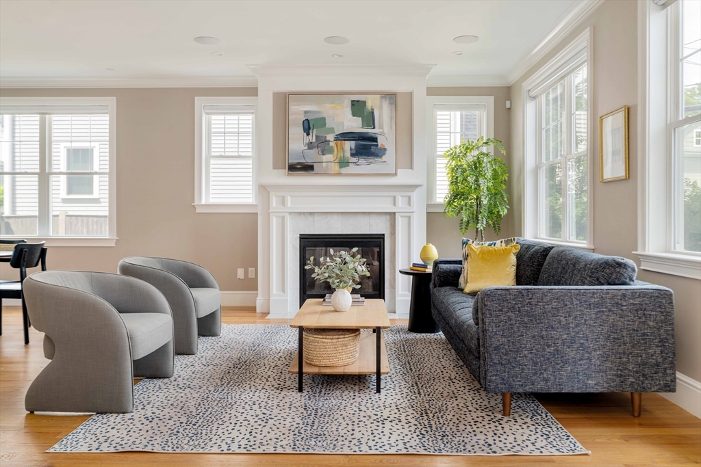 31 Neponset Ave