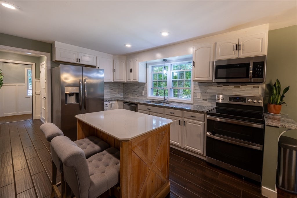 17 Gardner Ave, Sturbridge, MA Photo #10