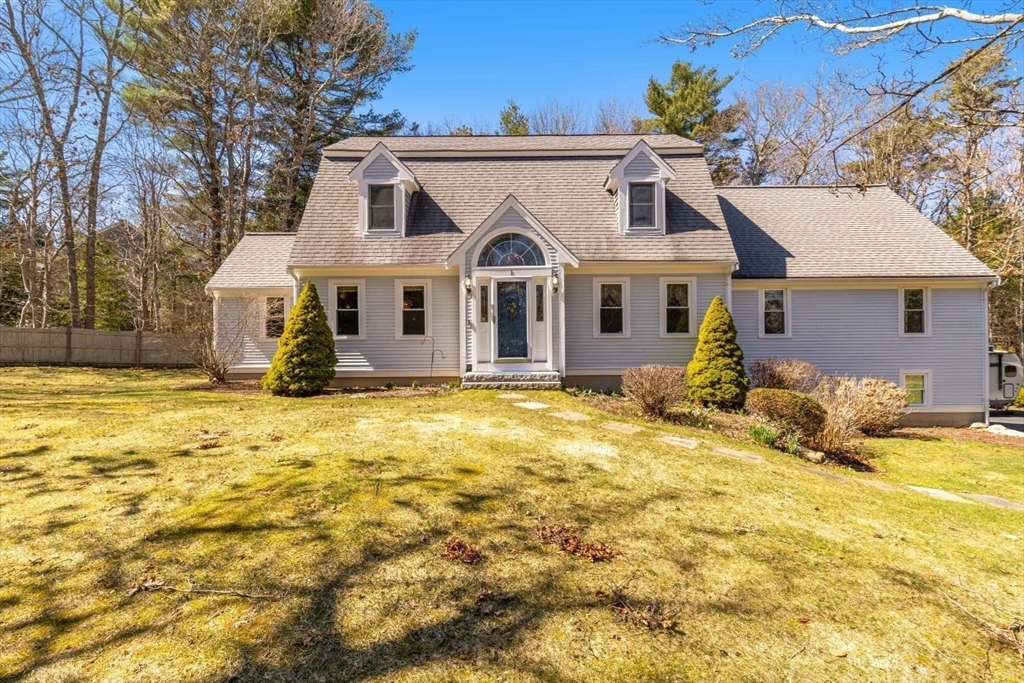 1 Lighthouse Ln