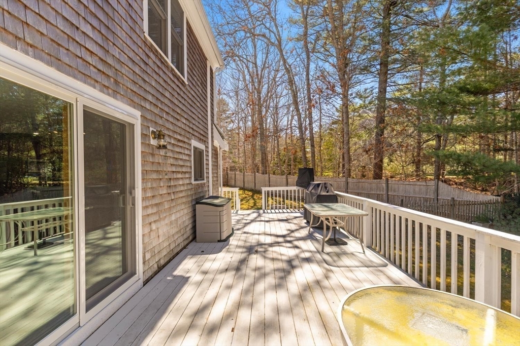 1 Lighthouse Ln