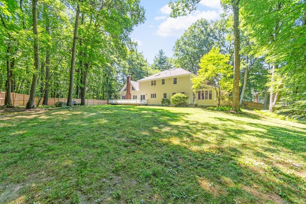 10 Wingate Ln, Acton MA 01720
